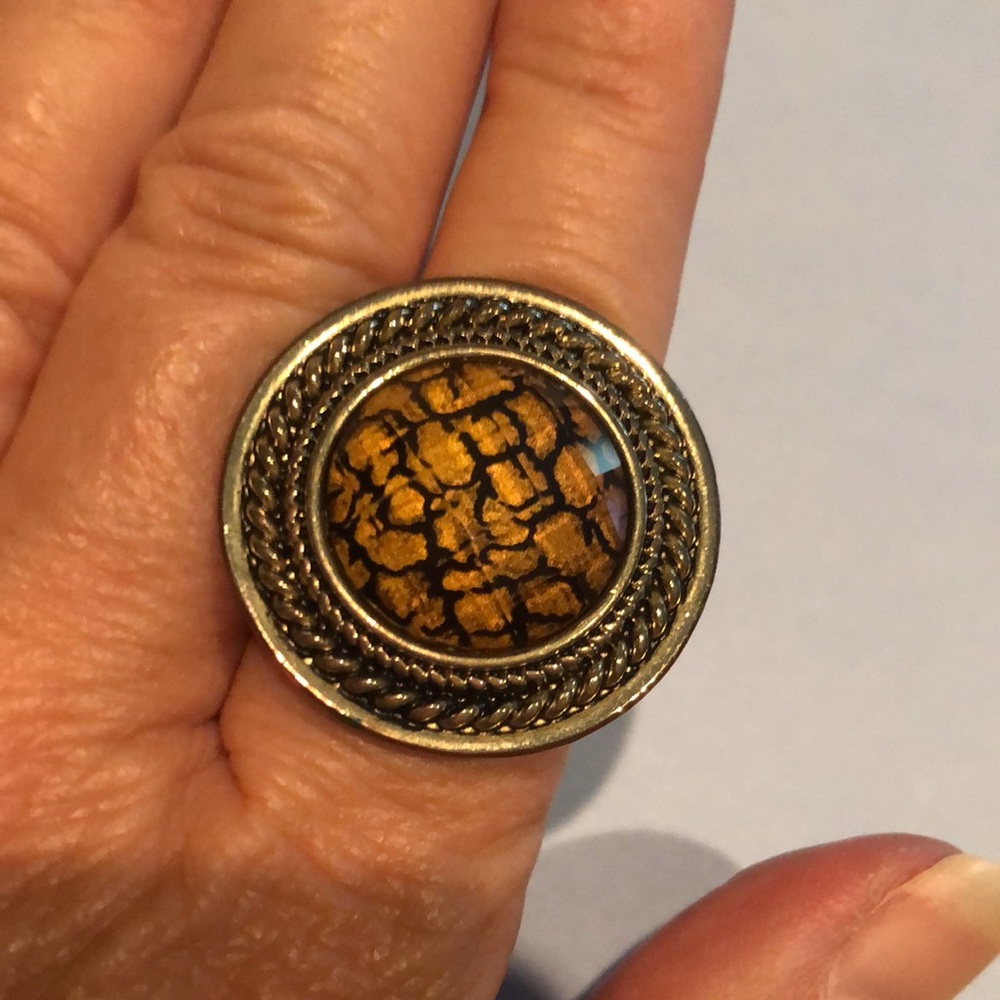 Costume Ring Set - Picture 5 of 7